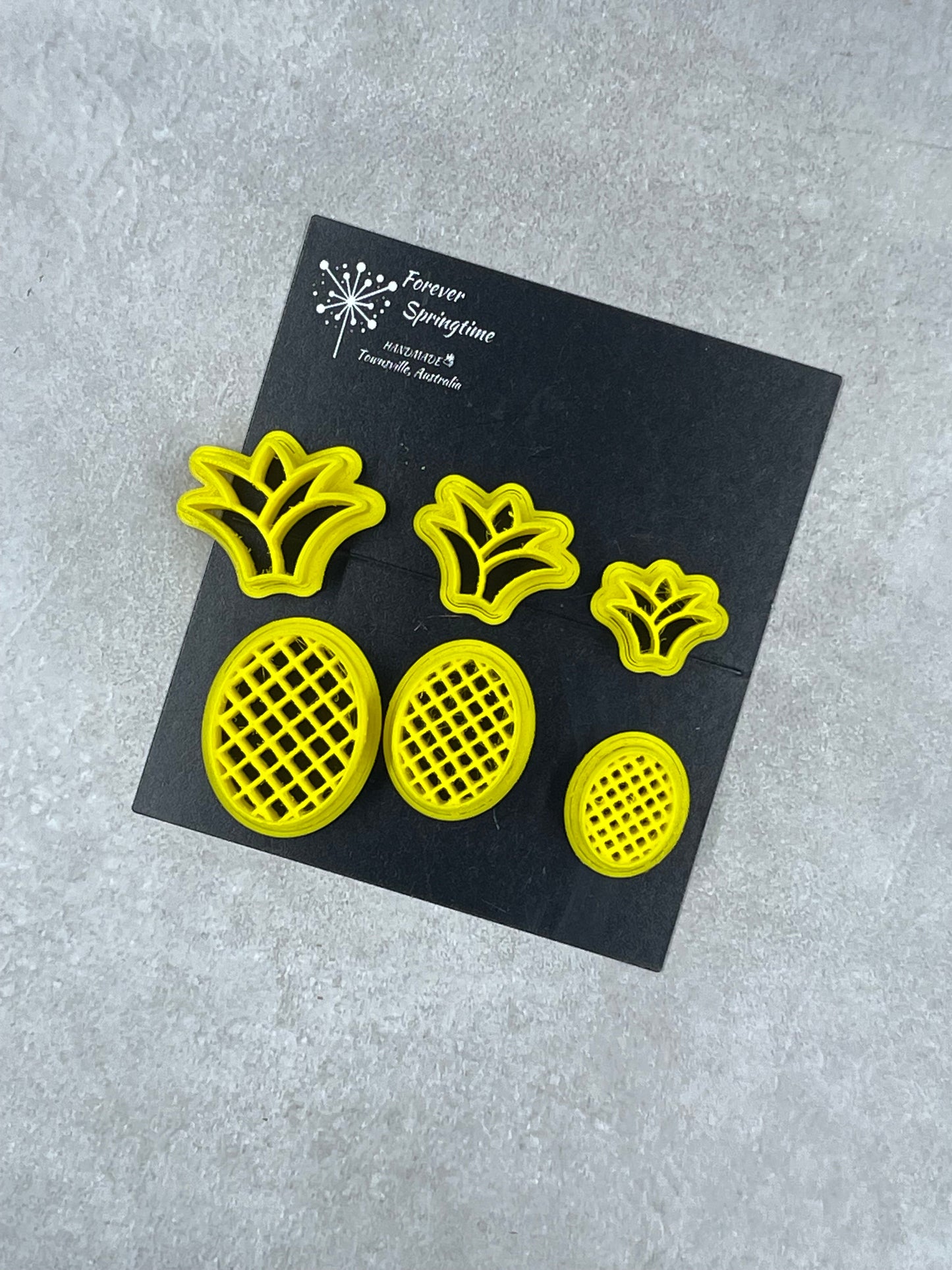 PINEAPPLE Imprint Cutter: Art, Baking, Craft