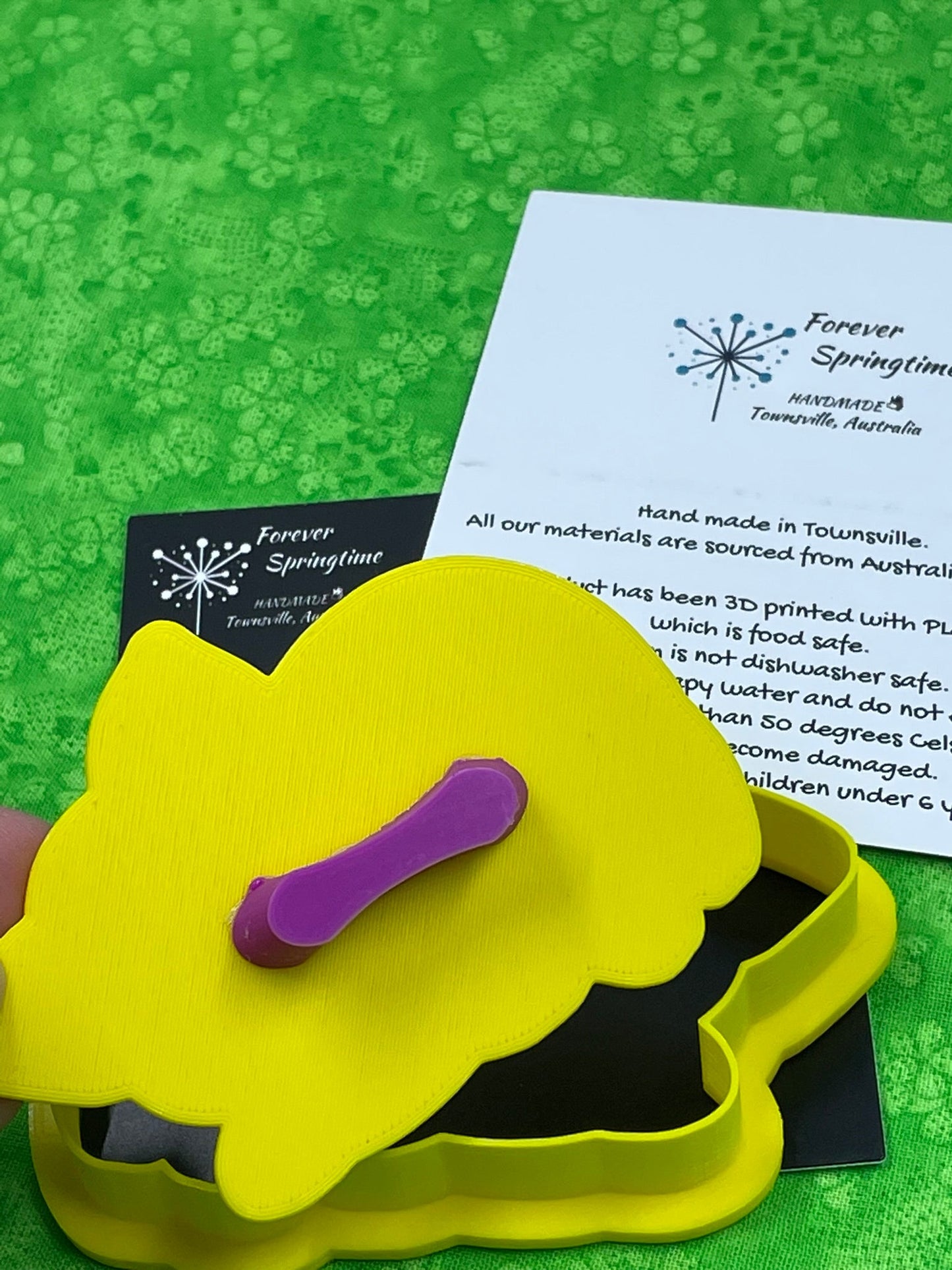 PIG TAIL Cookie Cutter and Embosser Stamp for Fondant / Polymer Clay / Clay / Plasticine