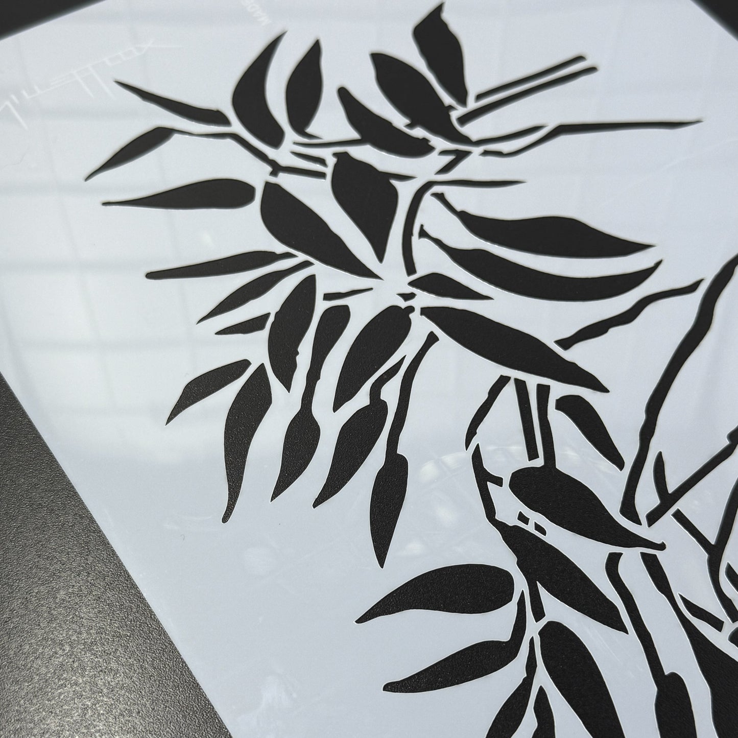 Wildflower Leaf Stencil by De Gillett Cox (L-LEA-001)